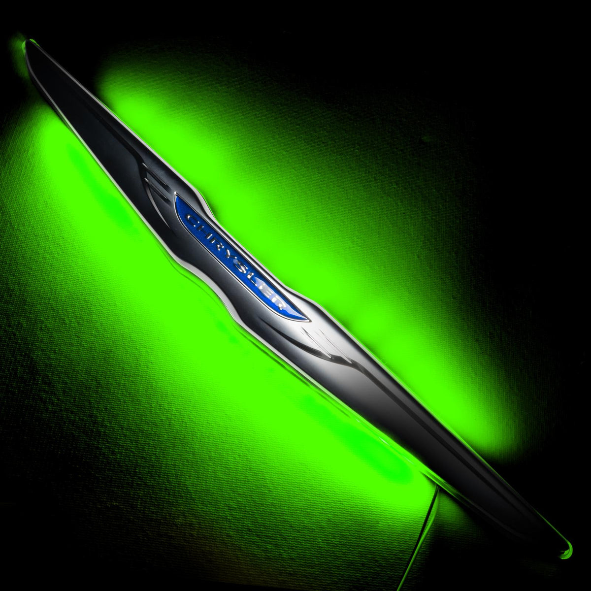 Oracle Lighting Green Illuminated Led Sleek Wing, Dual Intensity (2011-2016 300) - 3020-004