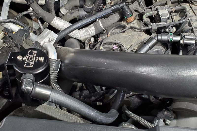 J&L Oil Separators J&L Oil Separator 3.0 Passenger Side, Black Anodized  (2015-2017 Ford Expedition 3.5L EcoBoost) (2015-2017 Expedition) - 3047P-B