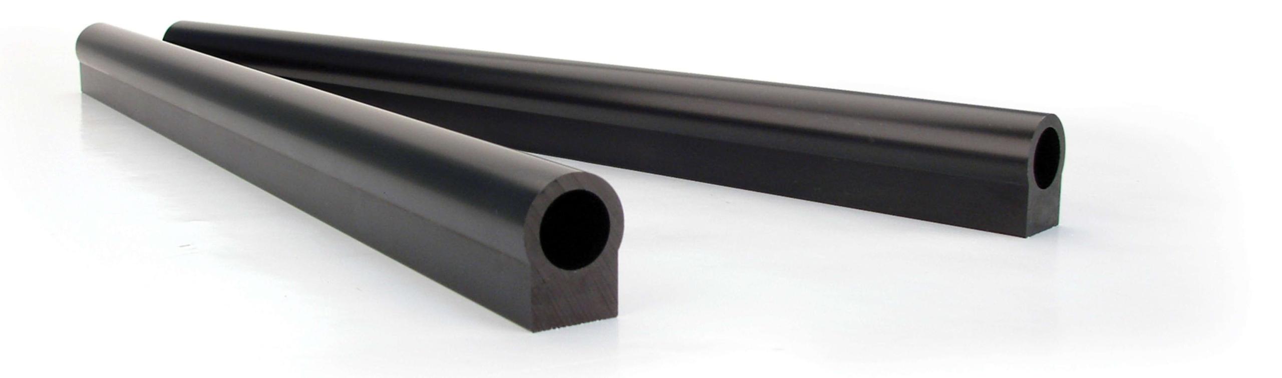 FAST Universal Fuel Rail 24" - 30700224B