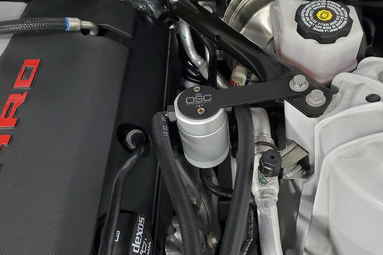 J&L 3081D-C 2016-2017 Camaro LT1 Drivers Side 3.0 Oil Separator (Clear Anodized)