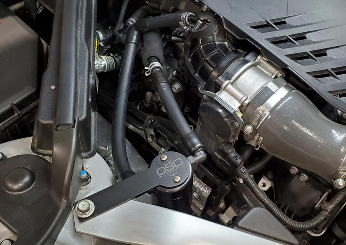 J&L Oil Separator 3.0 Passenger Side, Black Anodized (2018-2020 Kia Stinger GT 3.3L TT) - 3106P-B