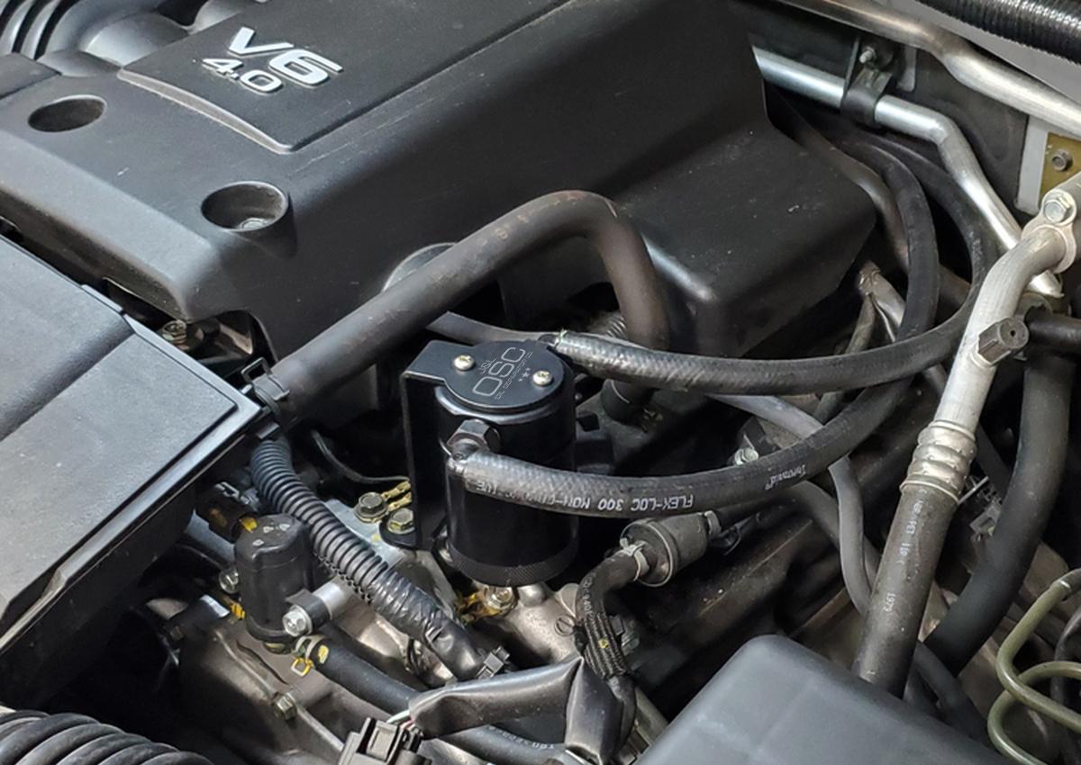 J&L 3.0 Oil Separator - Passenger Side, Black (2005-2019 Frontier & Pathfinder 4.0L) - 3109P-B