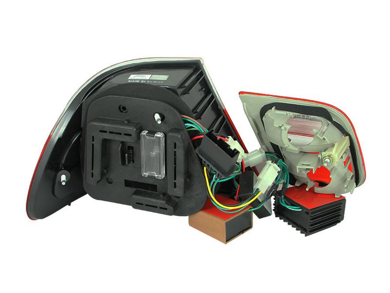 ANZO Tail Light Assembly (1999-2006 323Ci, 323is, 325Ci, 328Ci, 328is, 330Ci, M3) - 321127