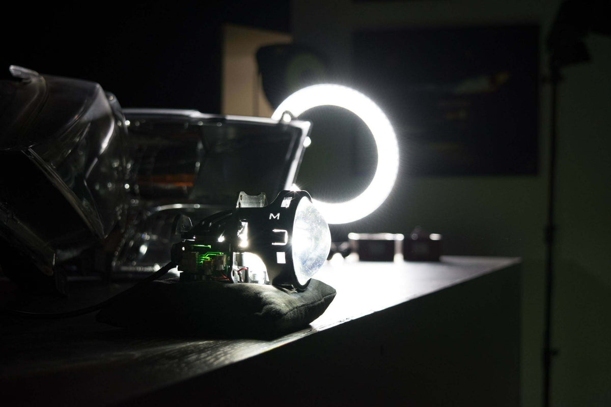 Morimoto Bi-LED:  M LED 2.0 (RHD) (Universal) - PR353