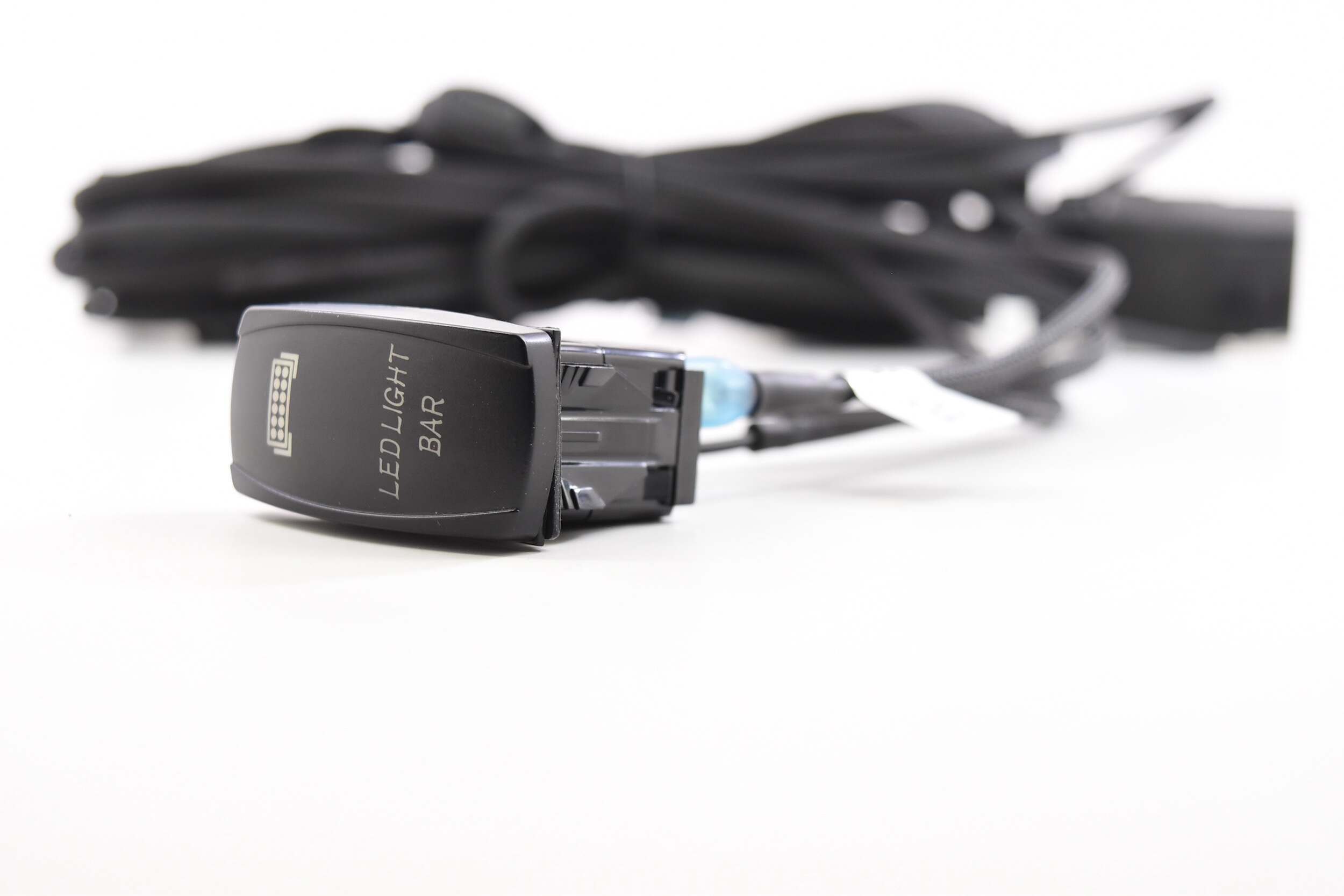 Morimoto HD Relay: Light Bar (Universal) - XT10