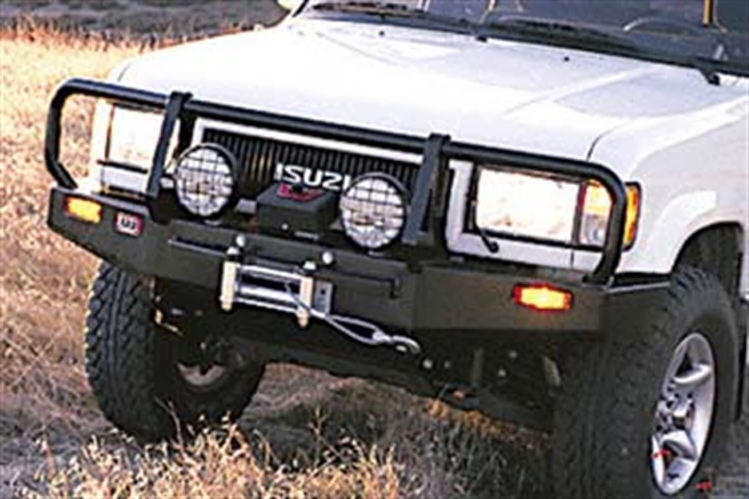 ARB Winch Bumper (1992-1998 Isuzu Trooper) - 3444050B