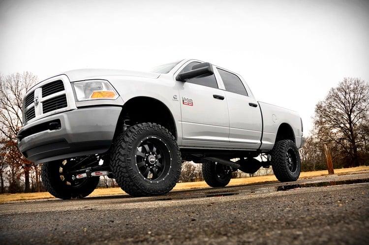Rough Country 5-inch Suspension Lift Kit (2011-2012 Ram 3500,2011-2013 Ram 2500) - 348.23