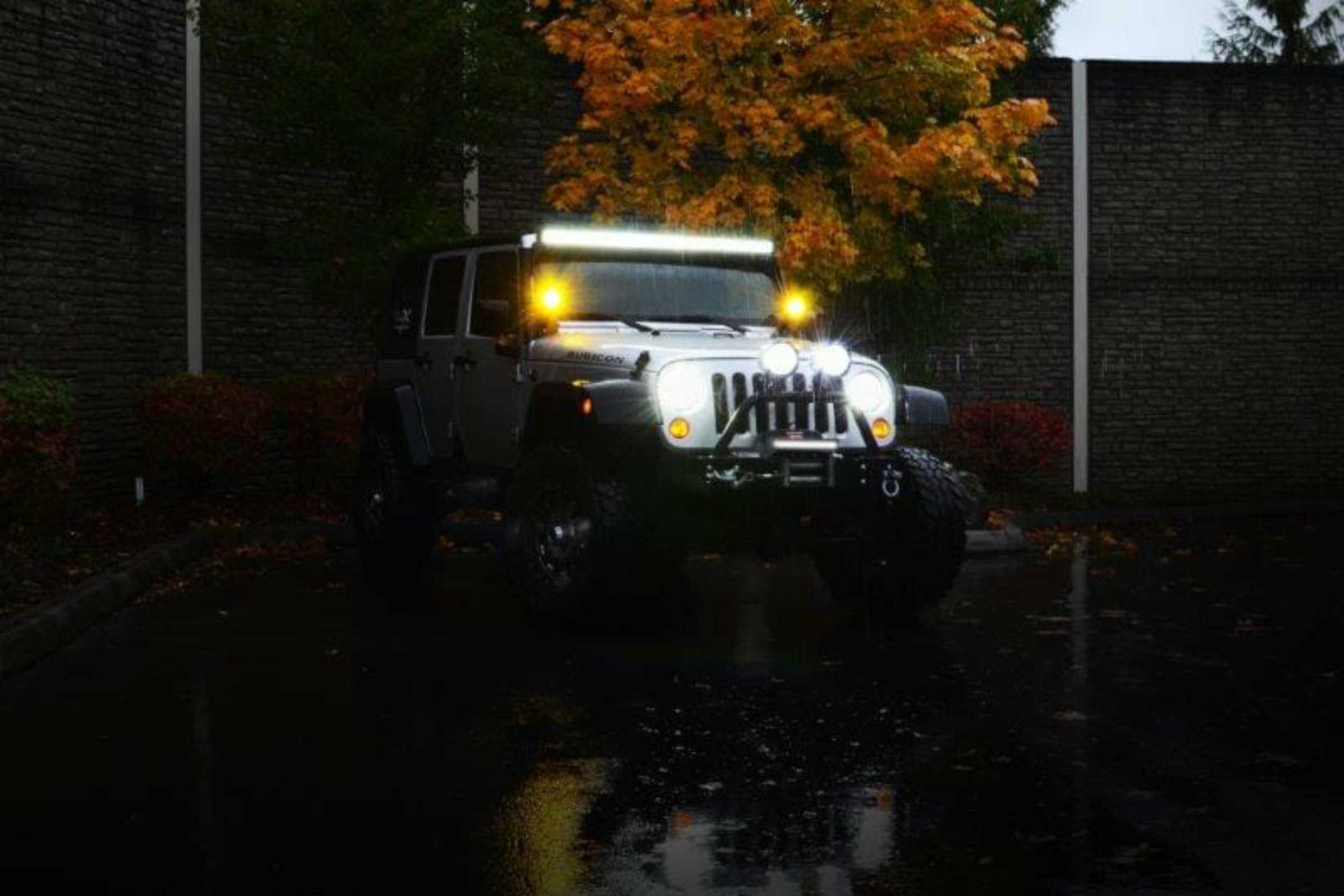 Vision X  LED Headlights: (Each / 7" Round / Chrome / White Halo) (Universal) - XIL-7RD