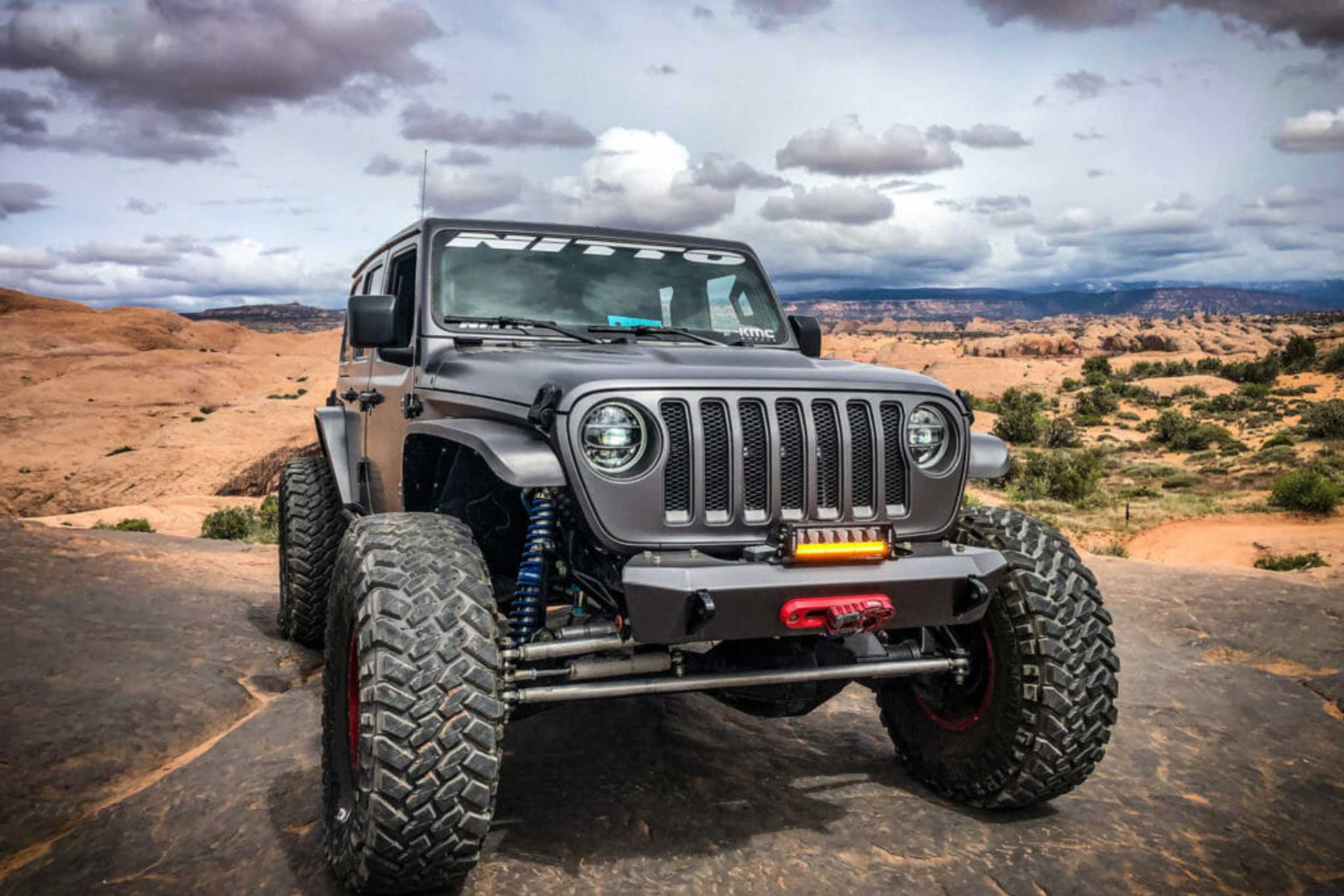Vision X  Shocker LED Light Bar: 40" (White Photon Light Pipe / With Harness) (Universal) - SHK-BV24WPW