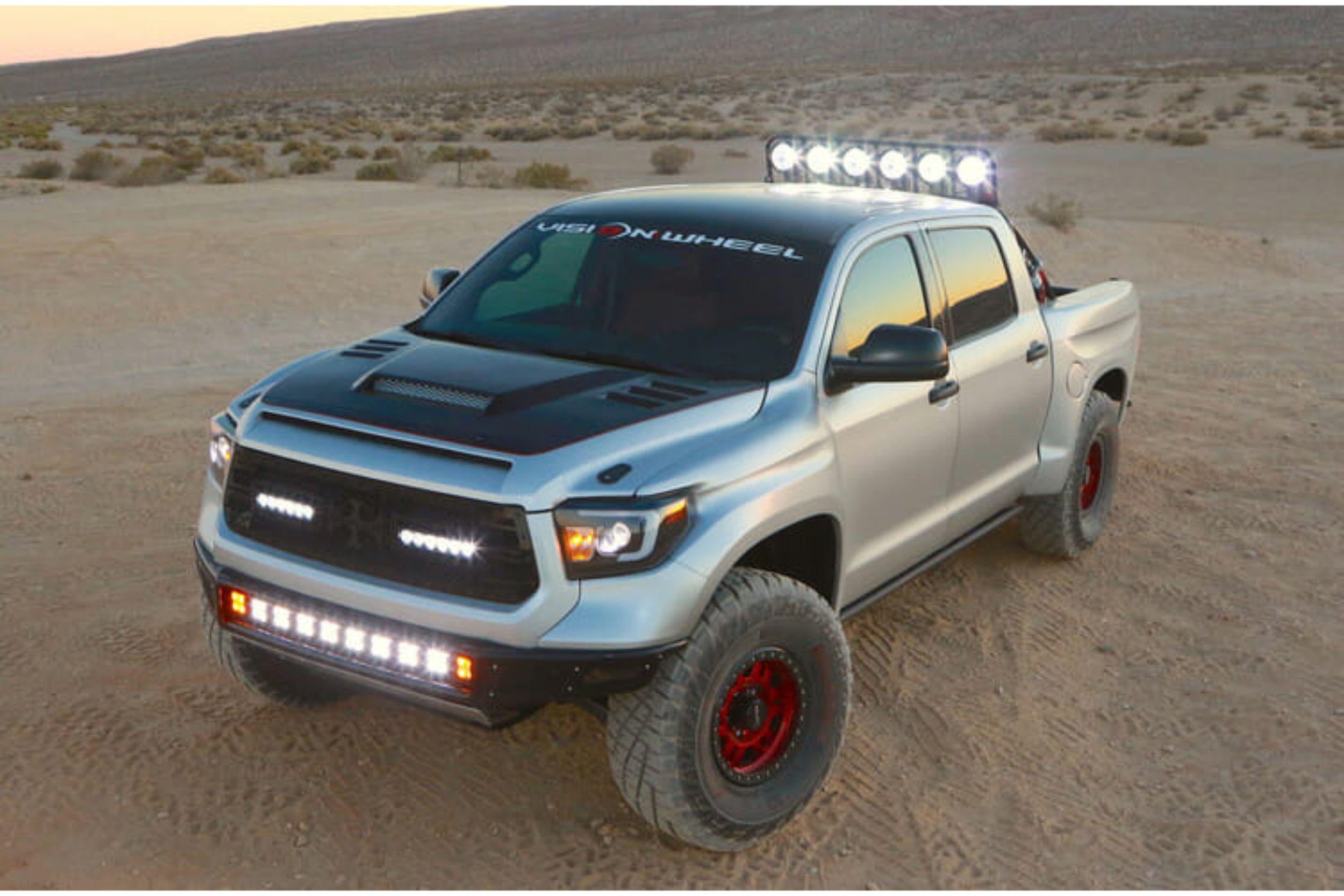 Vision X  Duralux LED Work Light: (6 LED / 60 Degree Beam) (Universal) - DURA-660