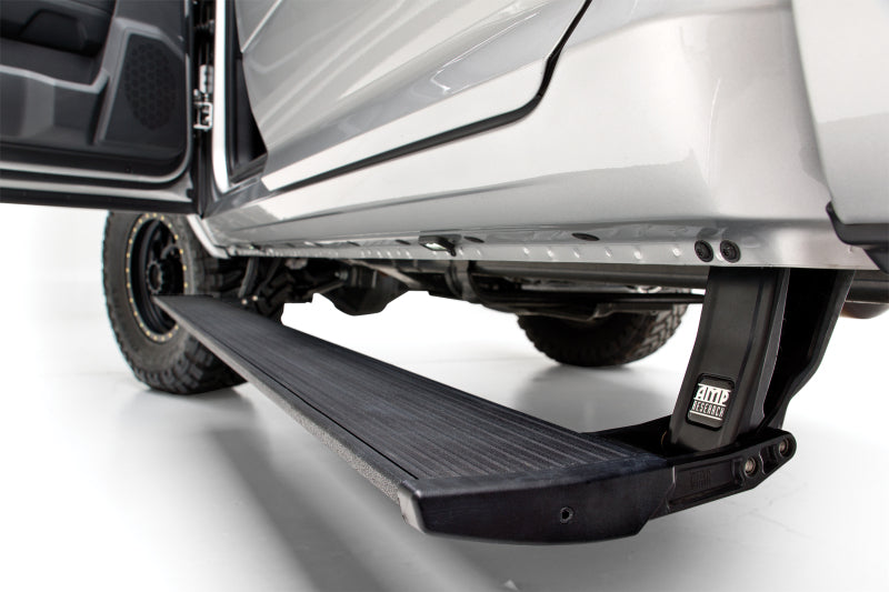 AMP Research Powerstep Plug-N-Play 22-23 Chevy Silverado 1500/GMC Sierra 1500 Dbl/Crw Cab - 76255-01A