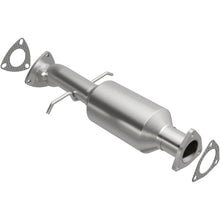 Magnaflow Direct-Fit Catalytic Converter (1996-1998 GMC Jimmy,1996-1997 Oldsmobile Bravada,1996-1998 Blazer) - 4451455