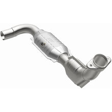 MagnaFlow 1999-2000 Ford Expedition California Grade CARB Compliant Direct-Fit Catalytic Converter - 447113
