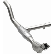 MagnaFlow Exhaust Products Direct-Fit CALIFORNIA OBDII CONVERTERS 1997 Ford F-150 Conv DF 97-98 Ford F-150 4.6L