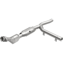 MagnaFlow Exhaust Products Direct-Fit CALIFORNIA OBDII CONVERTERS 2001 Ford F-150 Conv DF 01 Ford F-150 4.2L