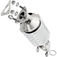 Magnaflow Direct-Fit Catalytic Converter (2000-2004 Xterra,1999-2003 Frontier) - 447196