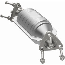 Magnaflow Direct-Fit Catalytic Converter (2000-2004 Xterra,1999-2003 Frontier) - 447196