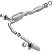 Magnaflow Direct-Fit Catalytic Converter (2000-2005 Astro,2000-2005 GMC Safari) - 447238