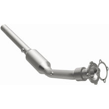 Magnaflow Direct-Fit Catalytic Converter (1999-2004 Beetle,2001-2003 Golf,2001-2003 Jetta) - 4481773