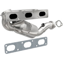 Magnaflow Manifold Catalytic Converter (1999-2000 528i) - 452466