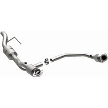 Magnaflow Direct-Fit Catalytic Converter (2001-2002 Ram 1500 Van,2001-2002 Ram 2500 Van,2001-2002 Ram 3500 Van) - 458003