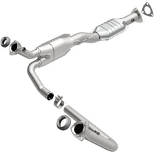 Magnaflow Direct-Fit Catalytic Converter (2000-2005 GMC Safari,2000-2005 Astro) - 458008