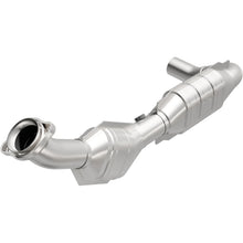 Magnaflow Direct-Fit Catalytic Converter (2003-2004 Expedition) - 458021