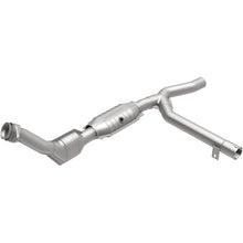 MagnaFlow Exhaust Products Direct-Fit CALIFORNIA OBDII CONVERTERS 2003 Ford F-150 Conv DF 01 Ford Trucks 4.6L
