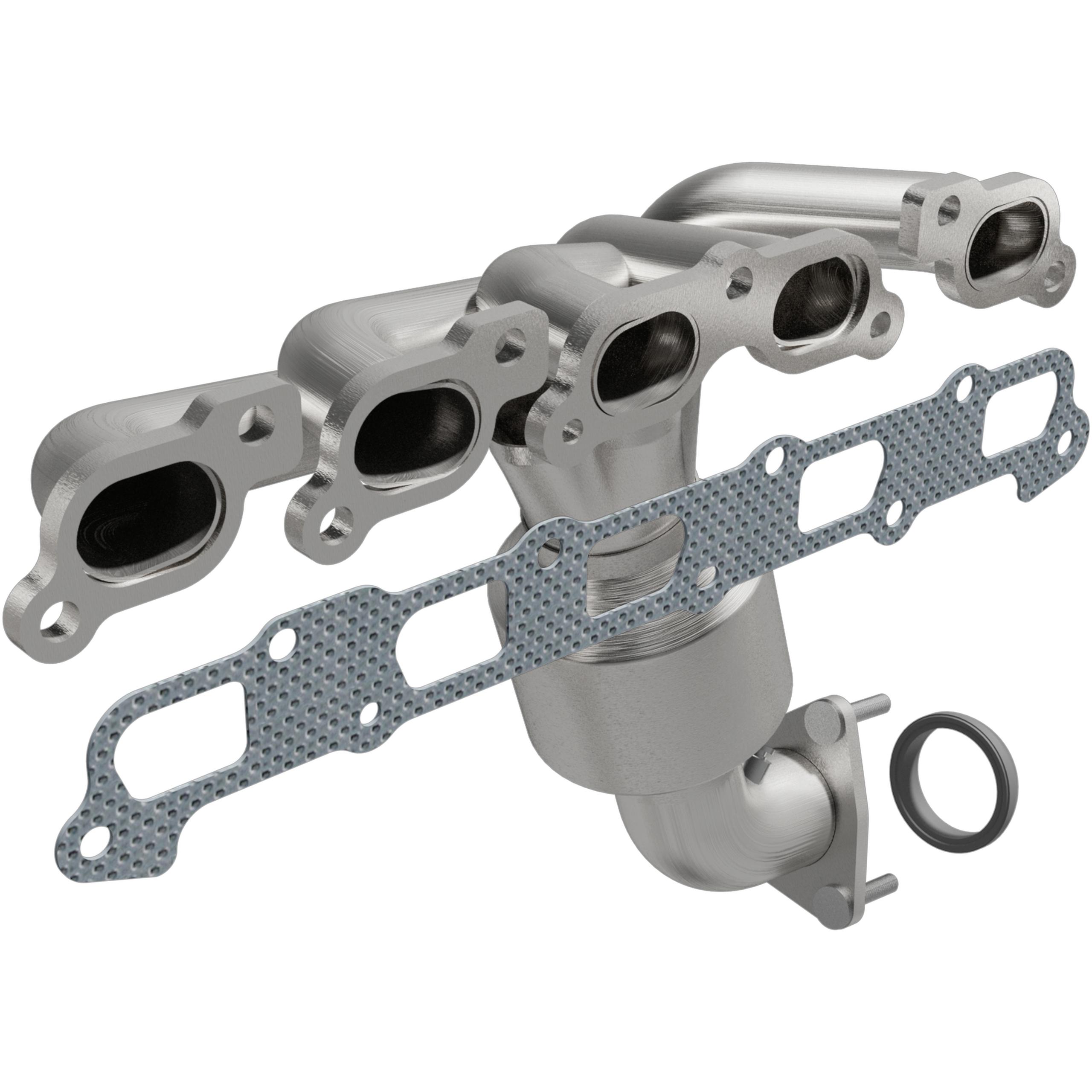MagnaFlow California Manifold Catalytic Converter (2004-2006 i-350, Colorado, Canyon, H3) - 4583862