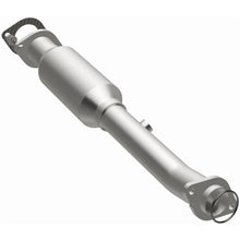 MagnaFlow California Direct-Fit Catalytic Converter (2004 TITAN, Pathfinder Armada, QX56) - 4593217