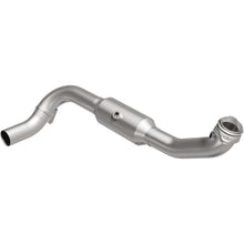 MagnaFlow California Direct-Fit Catalytic Converter (2005-2006 Navigator) - 4651507