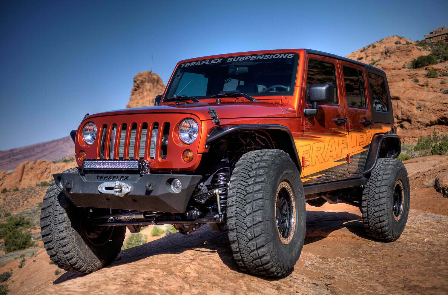 Teraflex 07-18 Wrangler JK RockGuard Epic Front Bumper Offset Drum Winch - 4653100