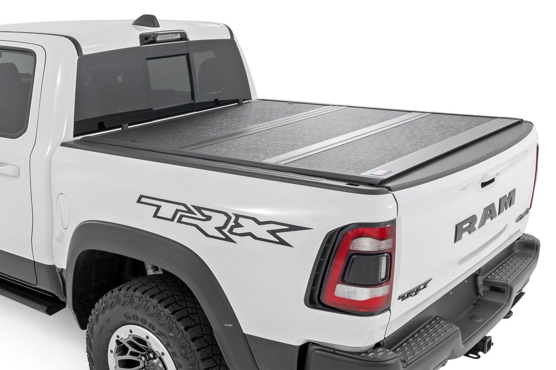 Rough Country Hard Low Profile Bed Cover 5 Foot 7 Inch Bed No Rambox Ram 1500 (19-26)/1500 TRX (21-24) (2019-2026 1500) - 47320550B
