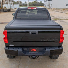 Rough Country Hard Low Profile Bed Cover 5 Foot 7 Inch Bed Toyota Tundra 2WD/4WD (2007-2021) (2007-2021 Tundra) - 47414550B