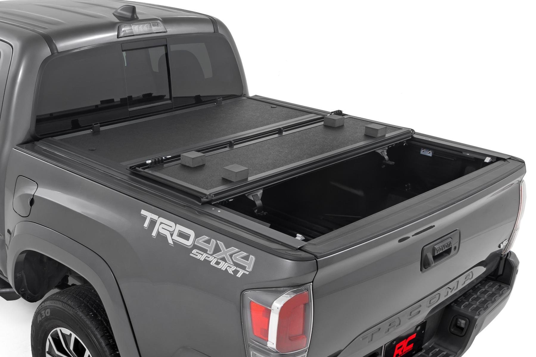 Rough Country Hard Low Profile Bed Cover 5 Foot Bed Toyota Tacoma 2WD/4WD (2016-2023) (2016-2023 Tacoma) - 47420500B