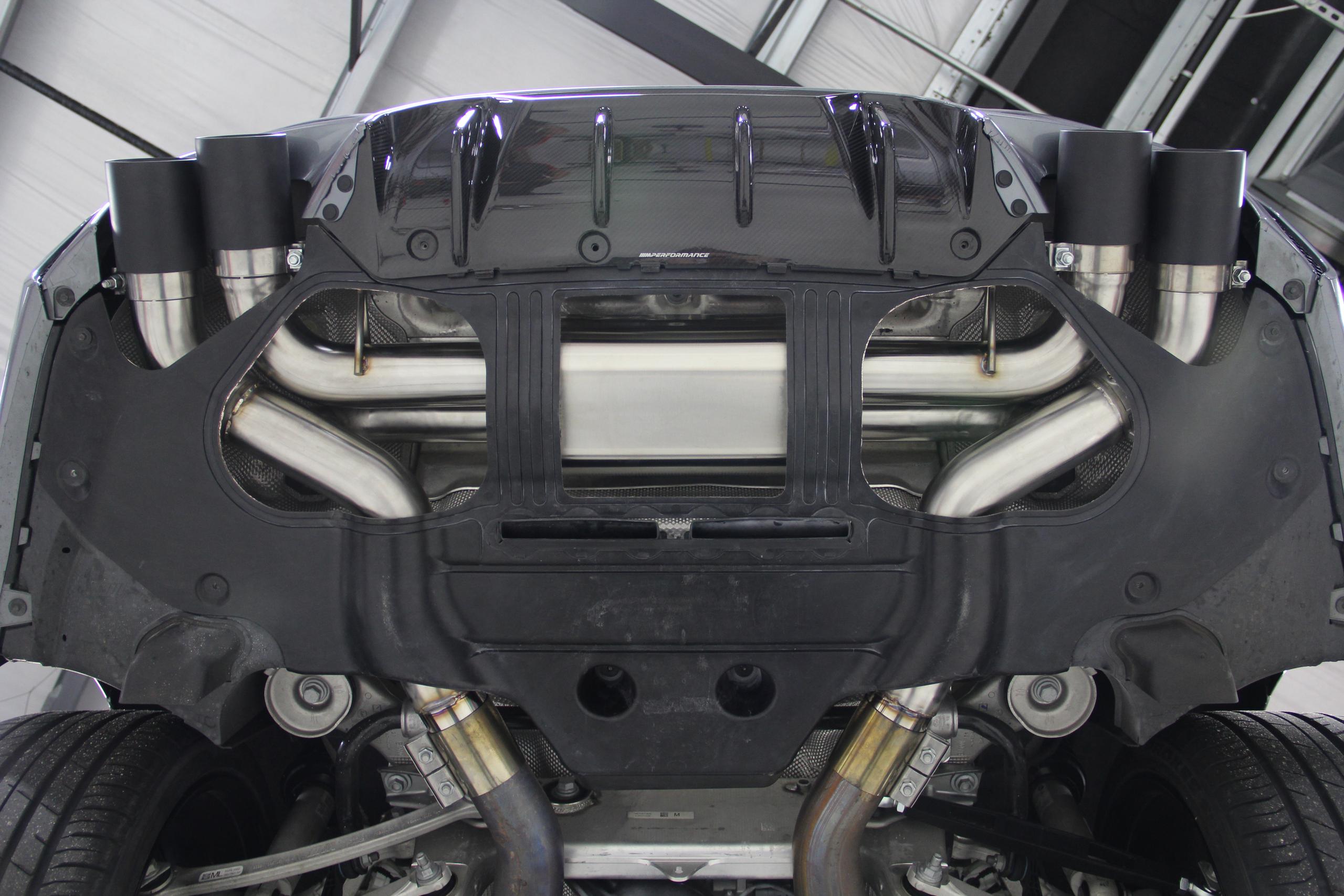 Freeflow Exhaust F90 M5; Black  - D660-0079-BLK