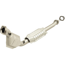 Magnaflow Direct-Fit Catalytic Converter (2003-2011 Crown Victoria,2003-2011 Lincoln Town Car,2003-2011 Grand Marquis) - 49058