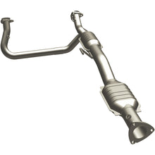 Magnaflow Direct-Fit Catalytic Converter (2000-2005 Astro,2000-2005 GMC Safari) - 49082