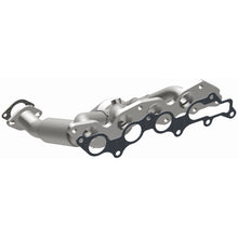 MagnaFlow Exhaust Products Exhaust Manifold with Integrated Catalytic Converter OEM GRADE Federal () 2008 Ford Focus Conv DF 08-09 Ford Focus 2.0L