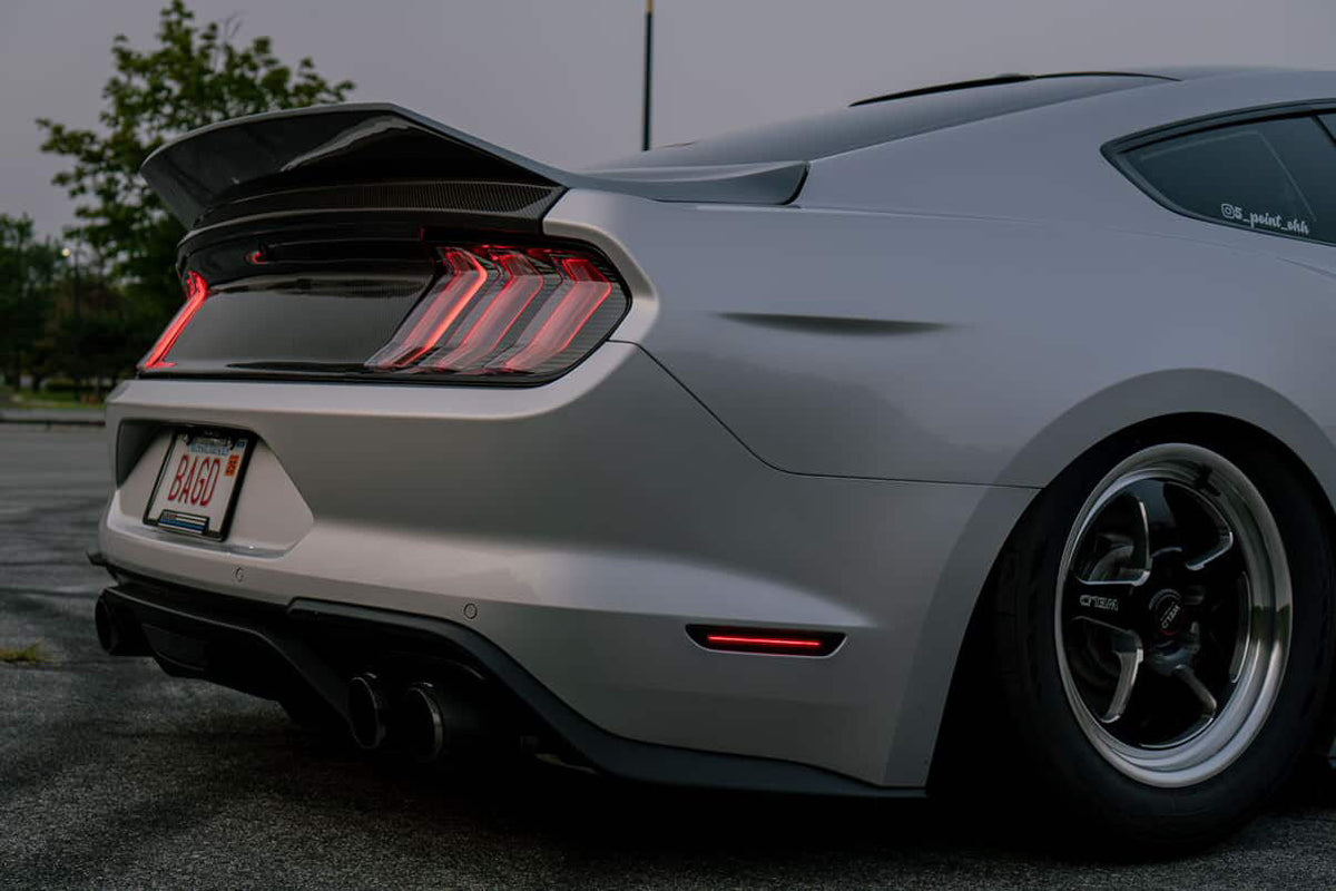 MAZ Muscle Carbon Fiber Ducktail Trunk Lid (2015-2023 Ford Mustang)