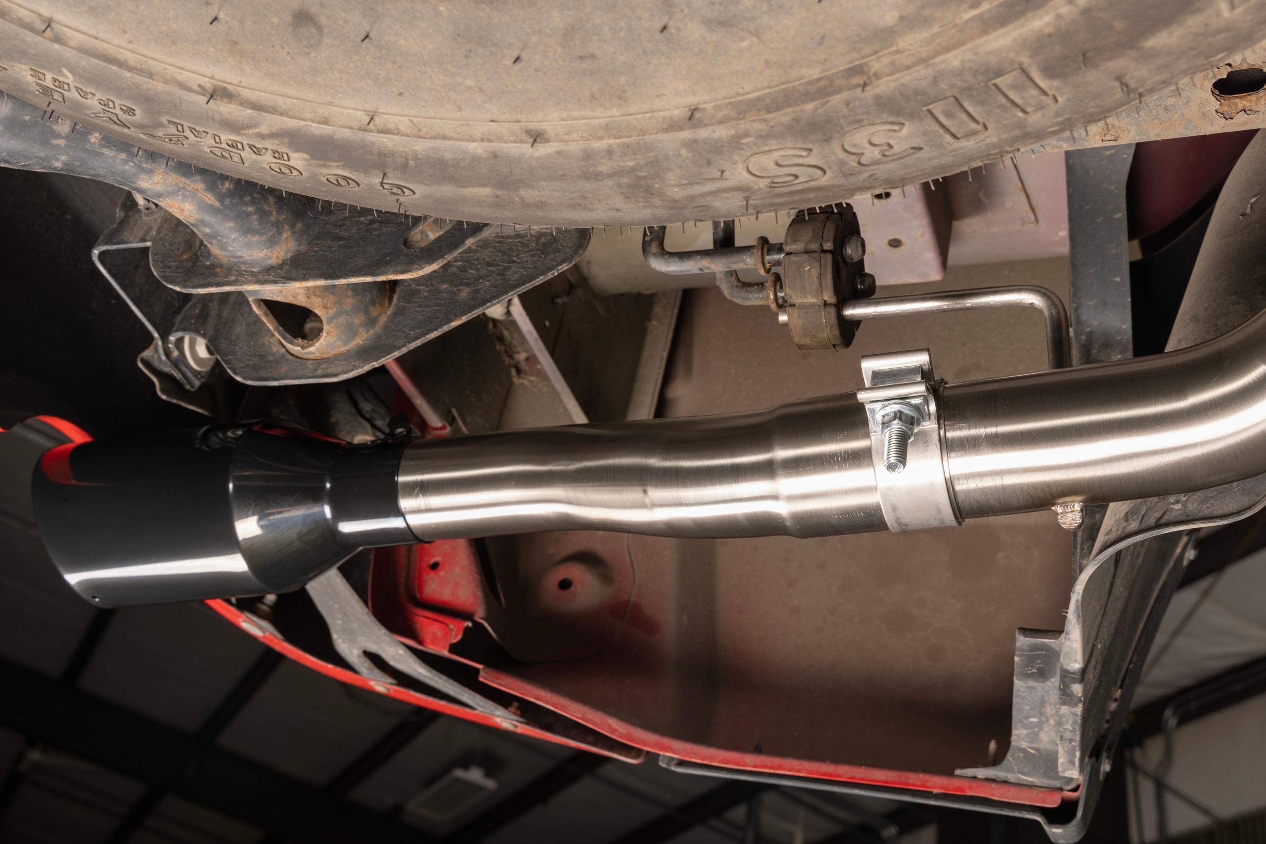 Flowmaster Signature Series Exhaust System (2009-2024 1500 Classic , Ram 1500) - 737860