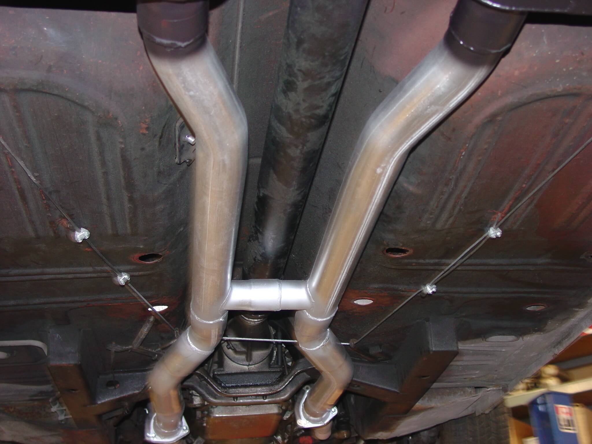 Flowmaster American Thunder Crossmember-Back Exhaust System (1967-1970 Mustang 7.0, 6.4, 4.7, 5.0) - 817281