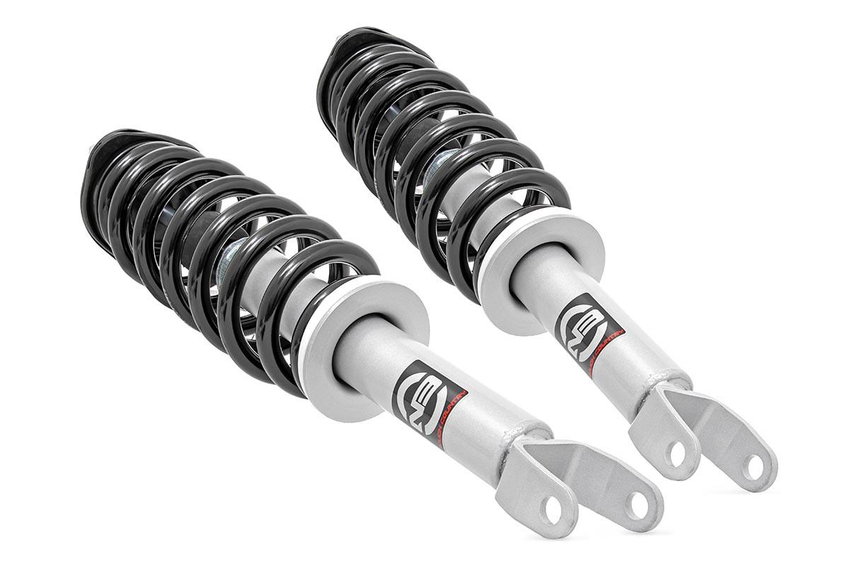 Rough Country 2.5in Dodge Front Leveling Struts (09-11 Ram 1500 4WD) - 501025