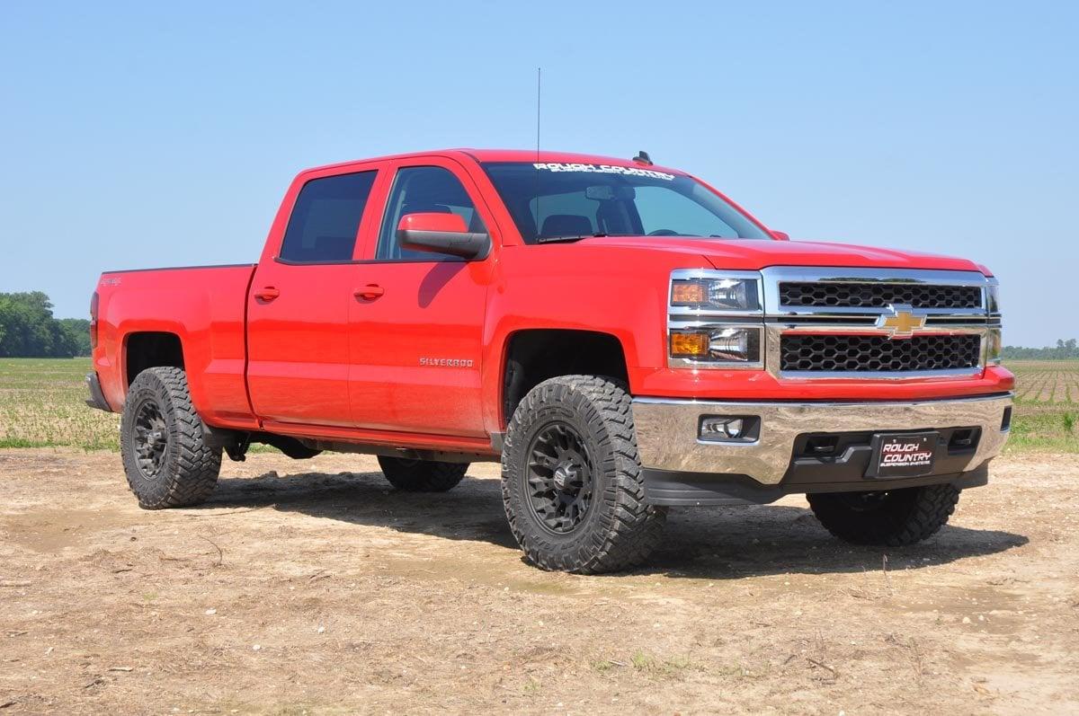 Rough Country 2in GM Strut Leveling Kit (07-13 1500 PU/SUV) - 501029