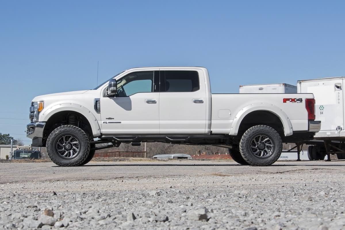 Rough Country 4.5 Inch Lift Kit FR D/S C/O V2 Ford F-250/F-350 Super Duty (17-22) (2017-2022 F-350 Super Duty, F-250 Super Duty) - 50658