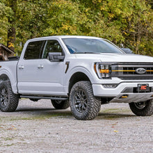 Rough Country 2.5 Inch Lift Kit M1 Struts Ford F-150 Tremor 4WD (2021-2025) (2021-2025 F-150) - 510040