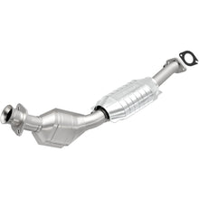 Magnaflow Direct-Fit Catalytic Converter (1995-2002 Crown Victoria,1995-2002 Grand Marquis,1995-2002 Lincoln Town Car) - 51895