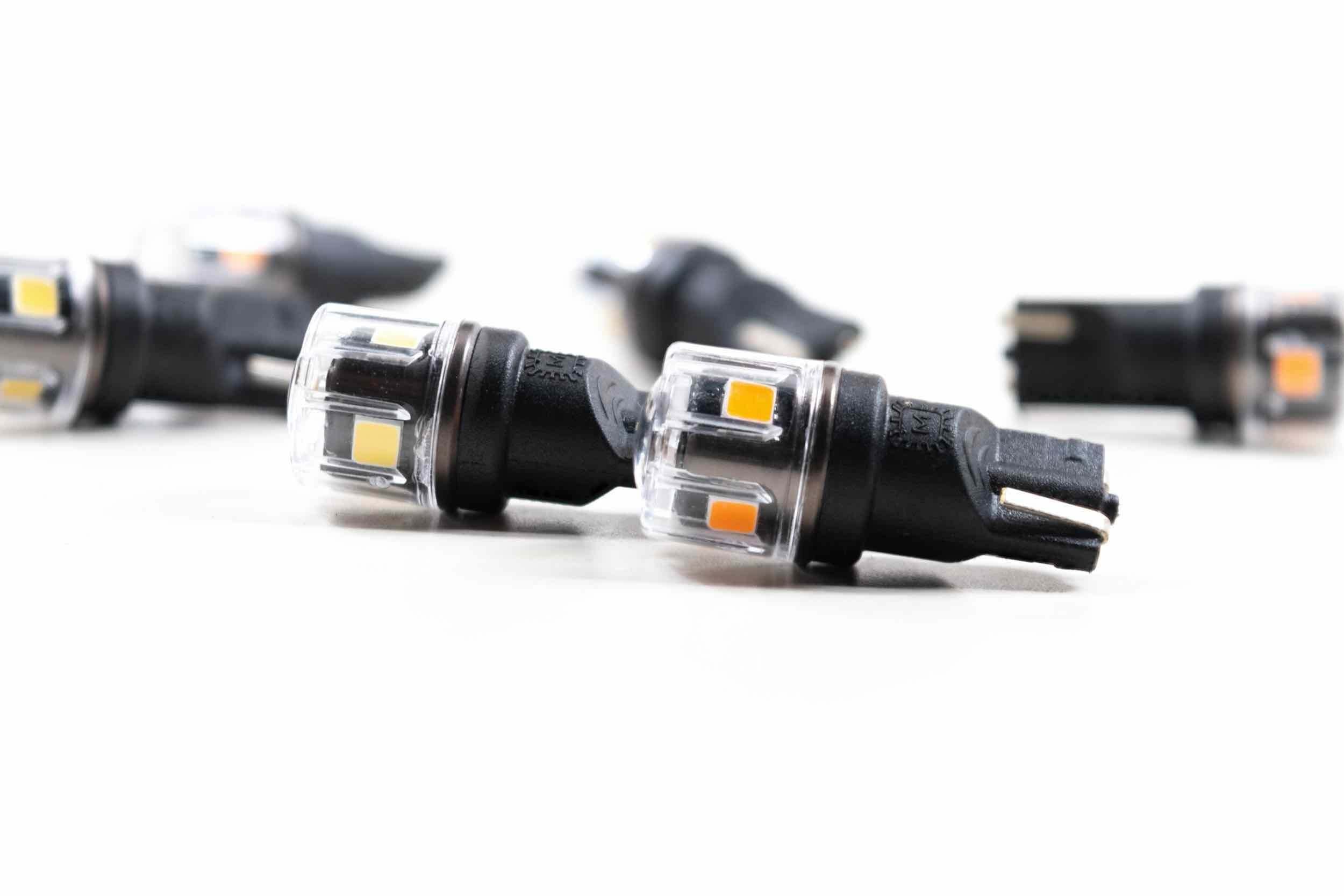 Morimoto T10/194: XB LED 3.0 (Red) - LED670