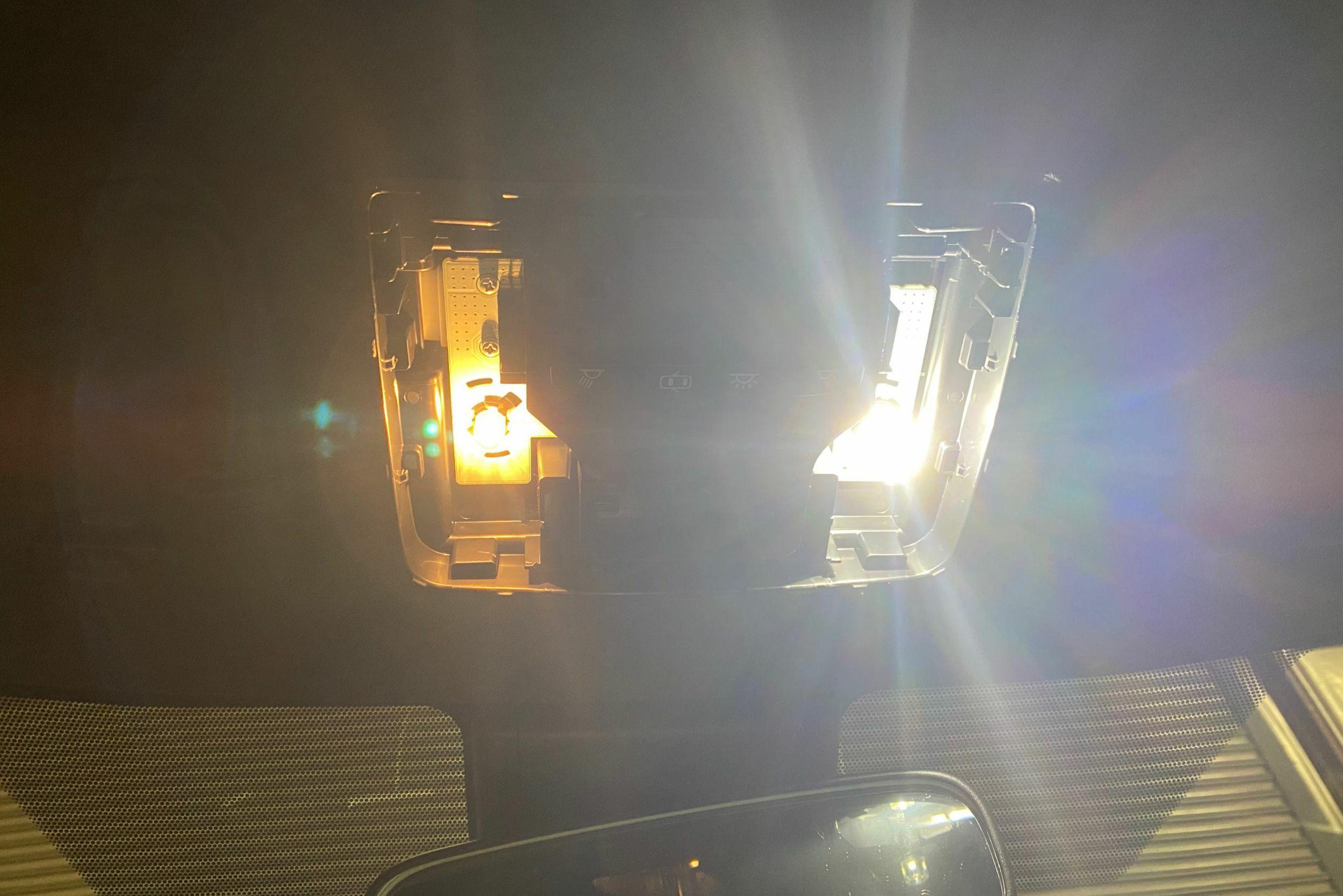 Morimoto T10/194: XB LED 3.0 (Red) - LED670