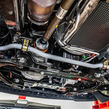 Steeda Adjustable Front Sway Bar bracket detail